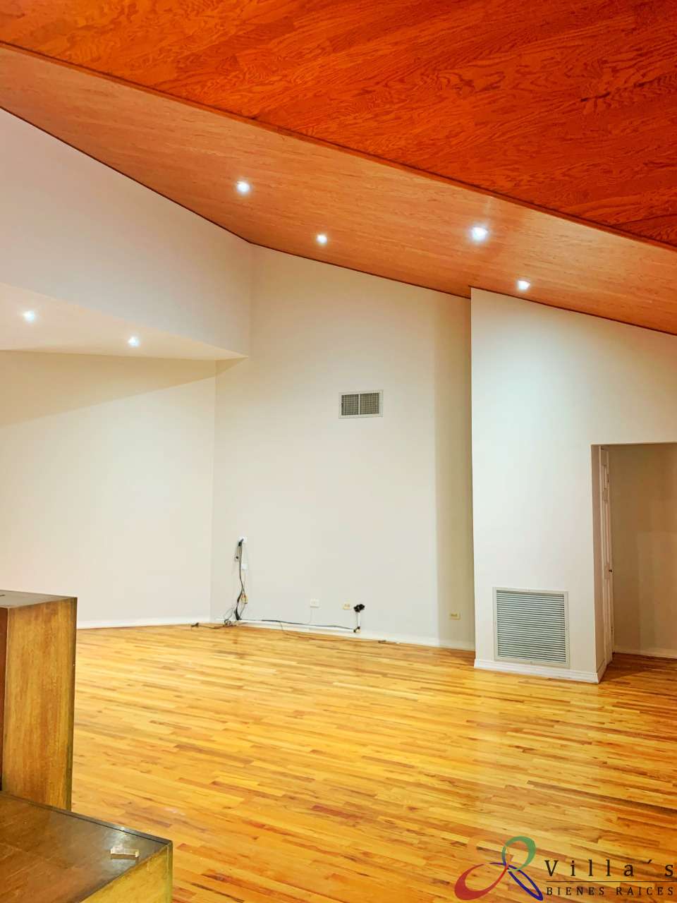 WhatsApp Image 2022-04-29 at 12.32.30 PM (3).jpeg